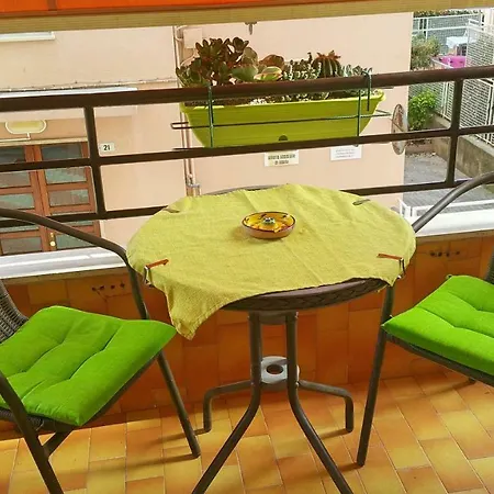 Casa Koribut 公寓 *